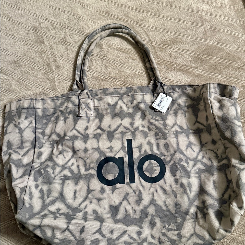 ALO Yoga Gray Tie Dye Tote